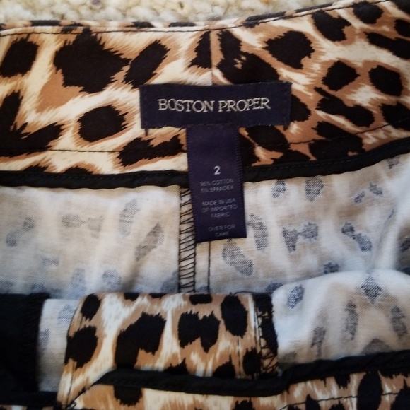 BOSTON PROPER BERMUDAS - Picture 3 of 3